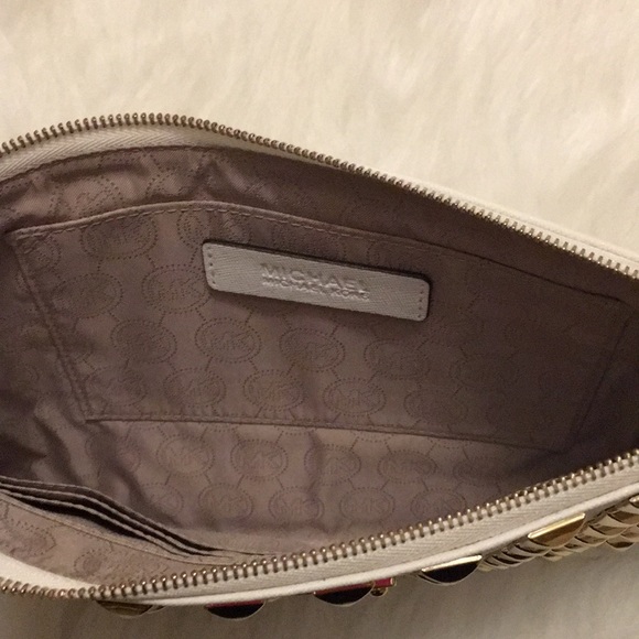 Michael Kors extra large XL wristlet clutch gold studs studded pyramid studs MK - Picture 12 of 15